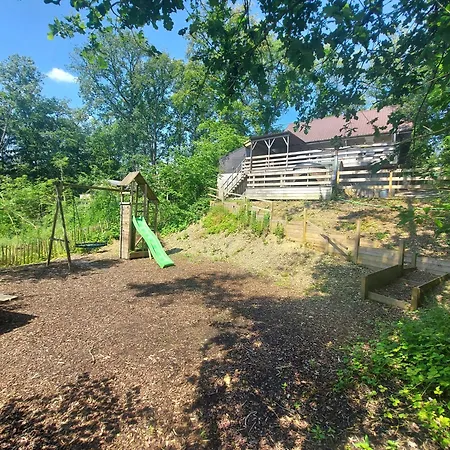 بيت للعطل Le Refuge - Sauna - Hot Tub - Playstation