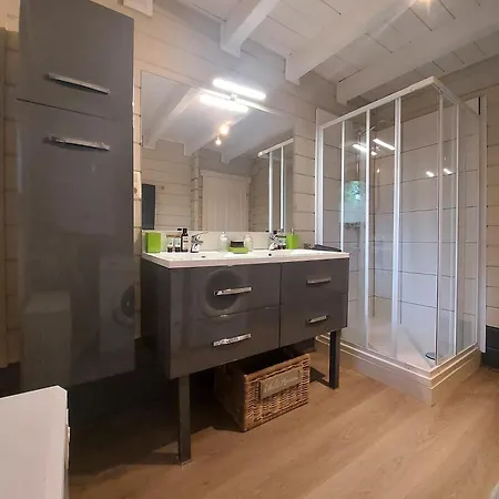 Holiday home Le Refuge - Sauna - Hot Tub - Playstation *