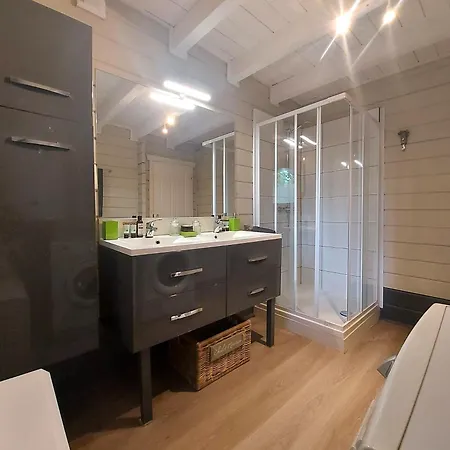 Holiday home Le Refuge - Sauna - Hot Tub - Playstation *