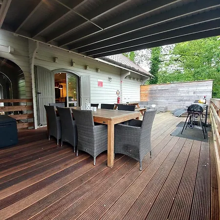 Holiday home Le Refuge - Sauna - Hot Tub - Playstation